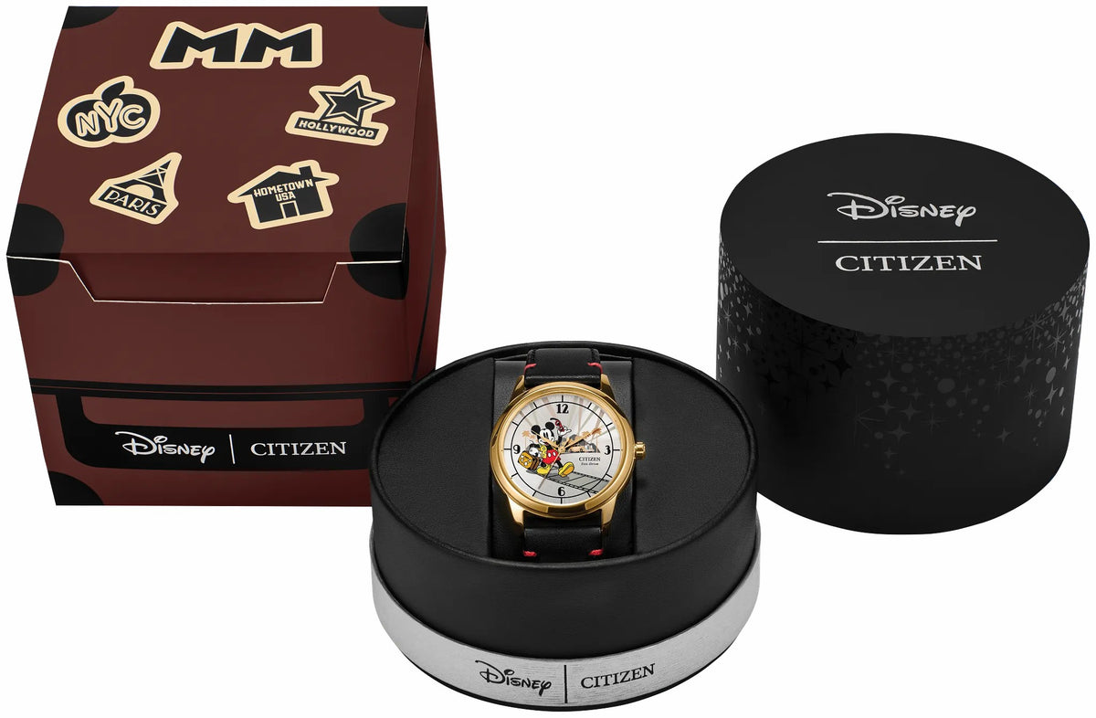 Mickey Mouse Takes Hollywood Silver-Tone Dial Leather Strap FE7063-07W