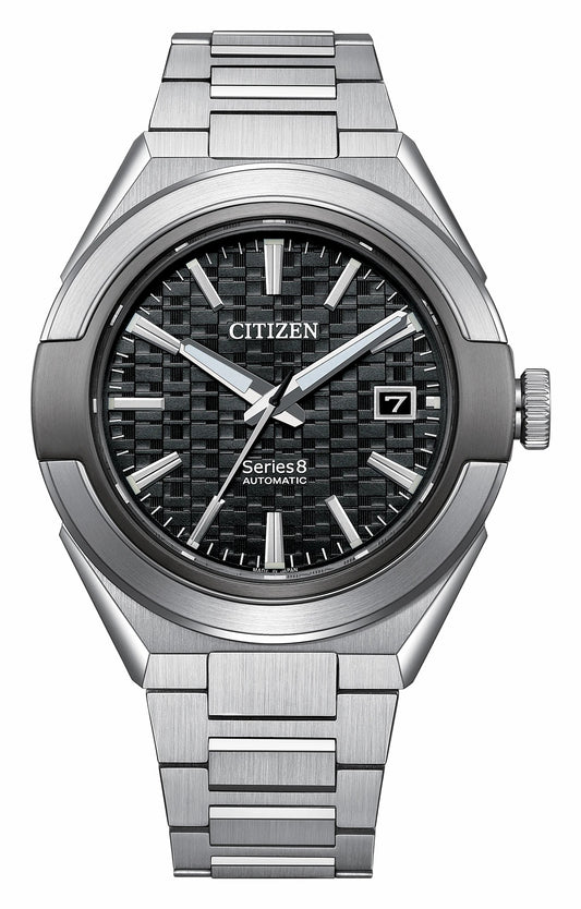 Series8 870 Black Dial Stainless Steel Bracelet NA1036-56E