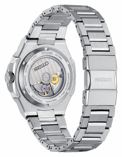 Series8 880 GMT Blue Dial Stainless Steel Bracelet NB6030-59L